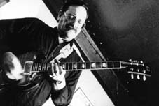 Picture of Alan Vincent on Guitar